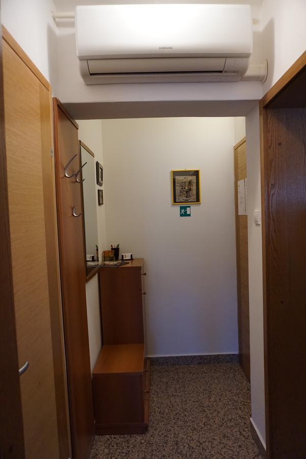 Apartments Ziher Загреб Екстер'єр фото