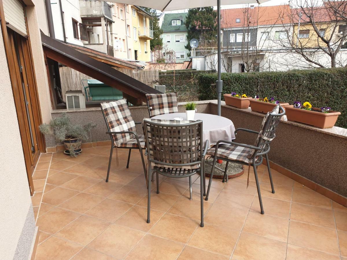 Apartments Ziher Загреб Екстер'єр фото